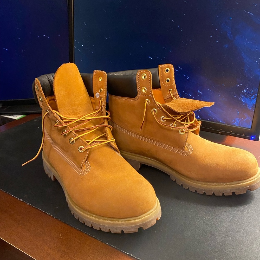 Timberland 6 inch Premium Boots
